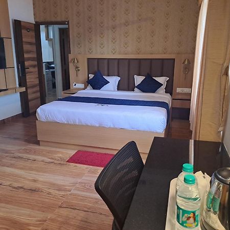 Sky Inn Mysore Exterior photo