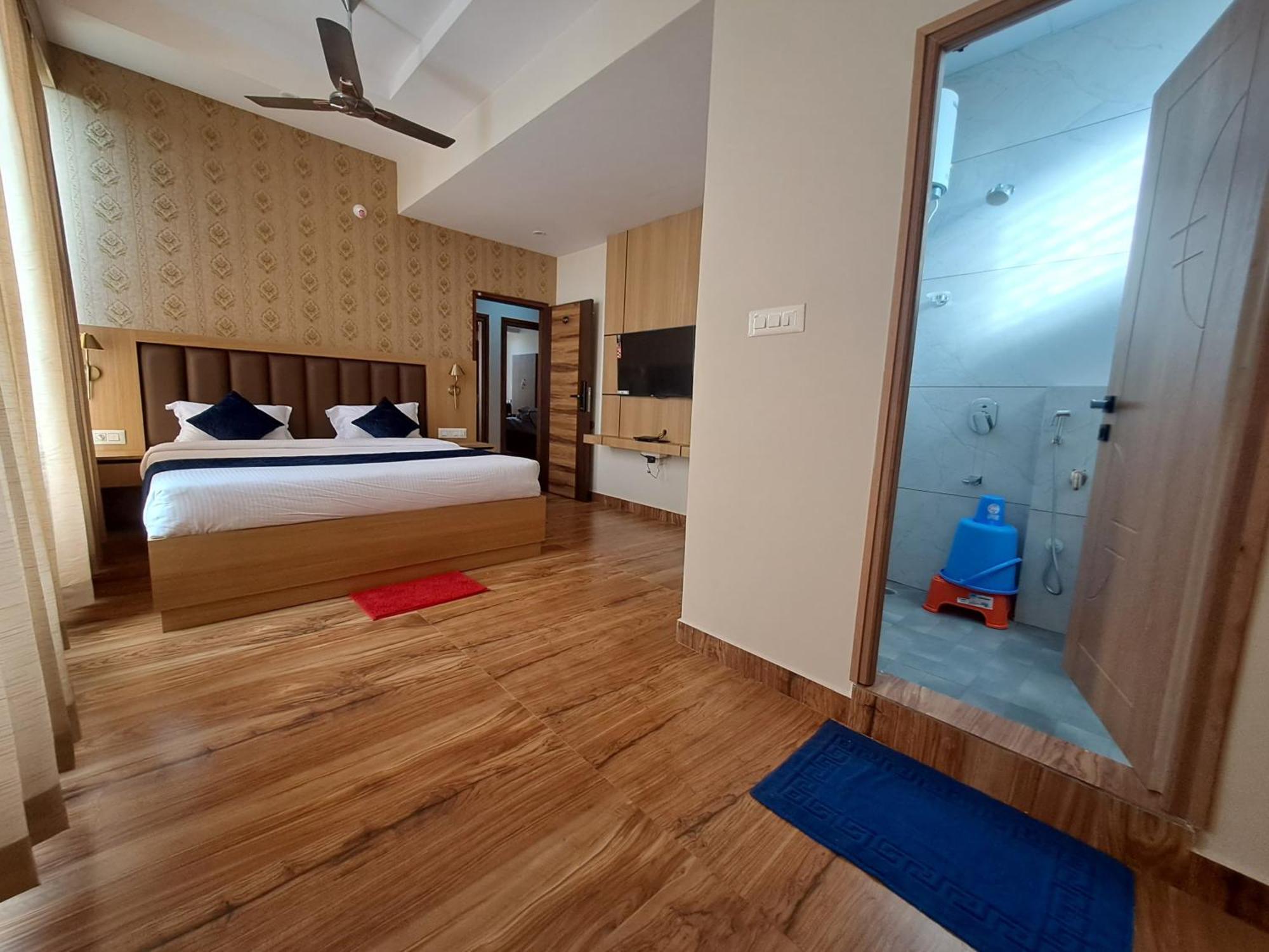 Sky Inn Mysore Exterior photo